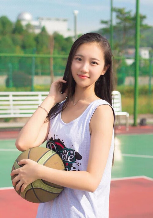 九游sports-“中国足球产业迈向国际市场，合作不断深化”，2020中国足球产业